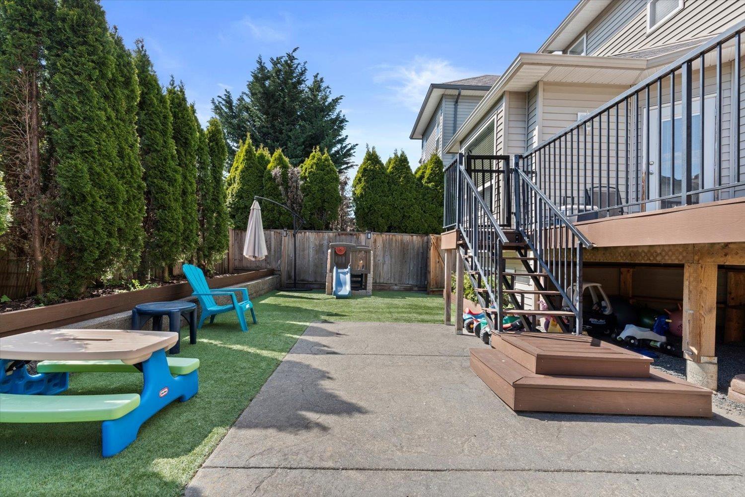Photo 10 of 9 5545 Peach Road Sardis South, Chilliwack BC