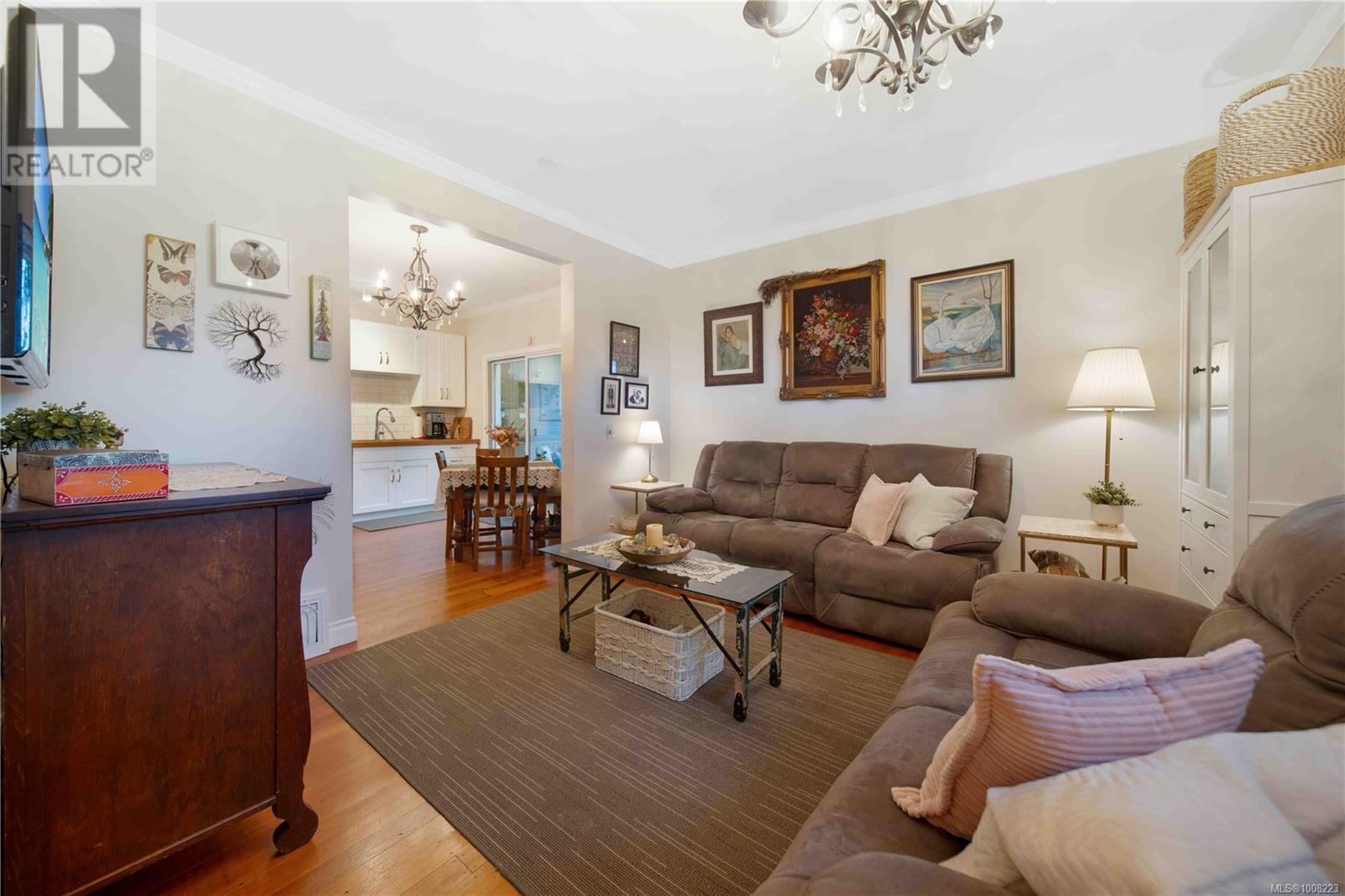 28 ROBERTS ST - 14