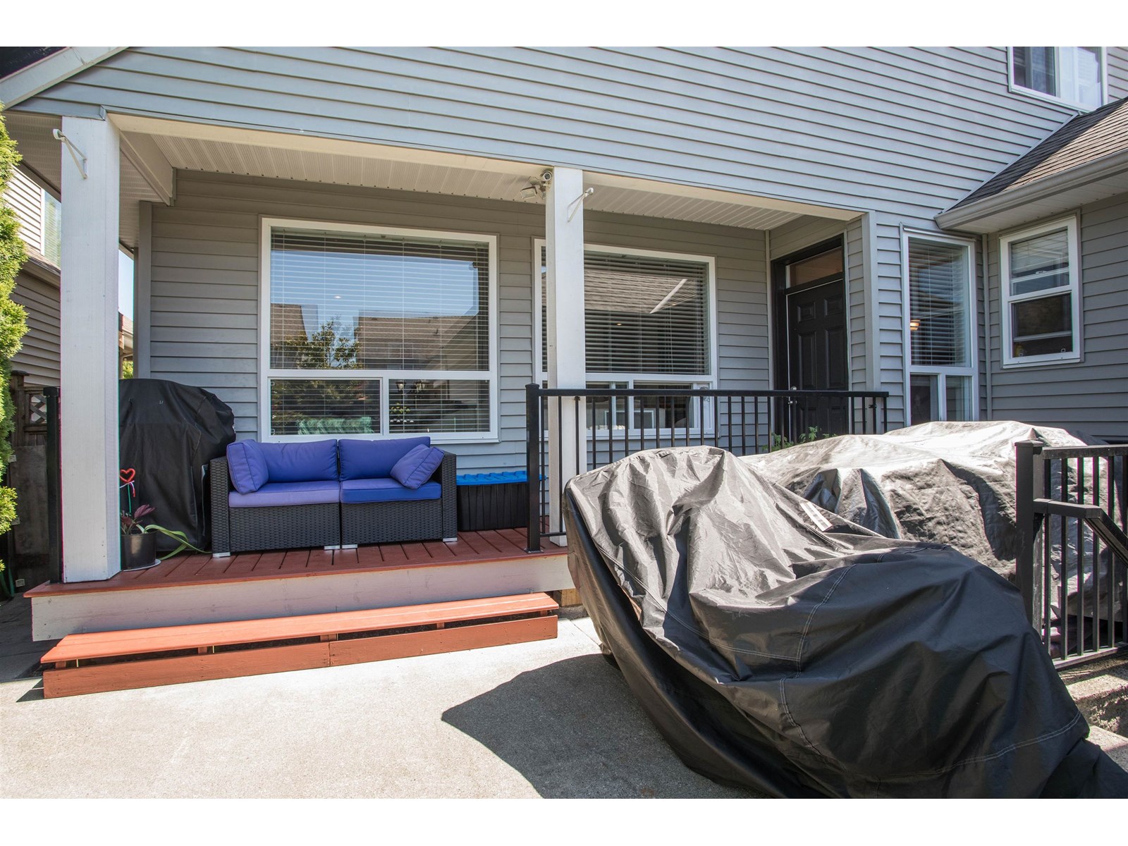 Photo 28 of 7015 195 Street, Surrey BC