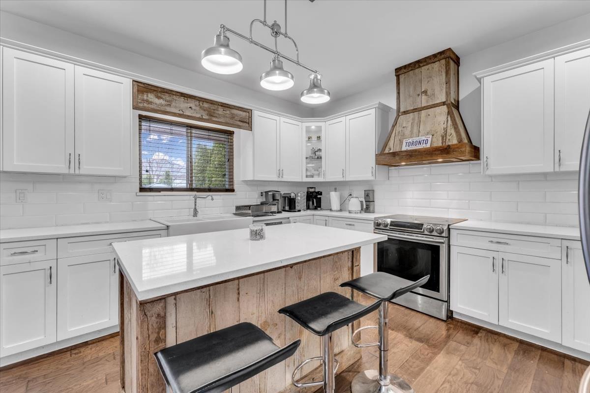 Photo 6 of 16955 84 Avenue, Surrey BC