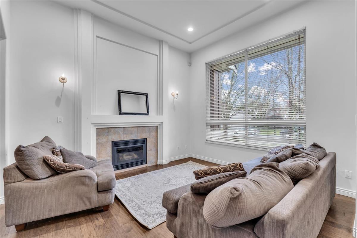Photo 2 of 16955 84 Avenue, Surrey BC
