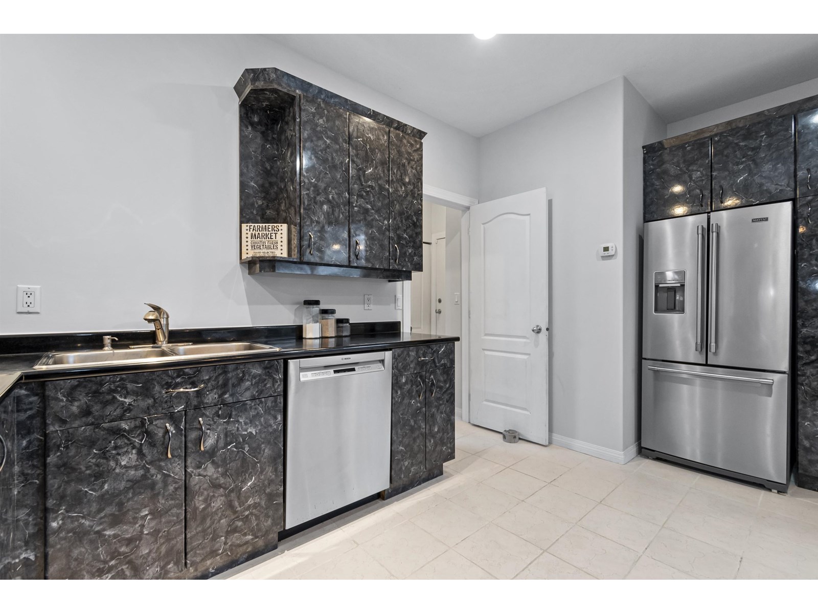 9962 LLANBERIS WAY, Rosedale, Rosedale