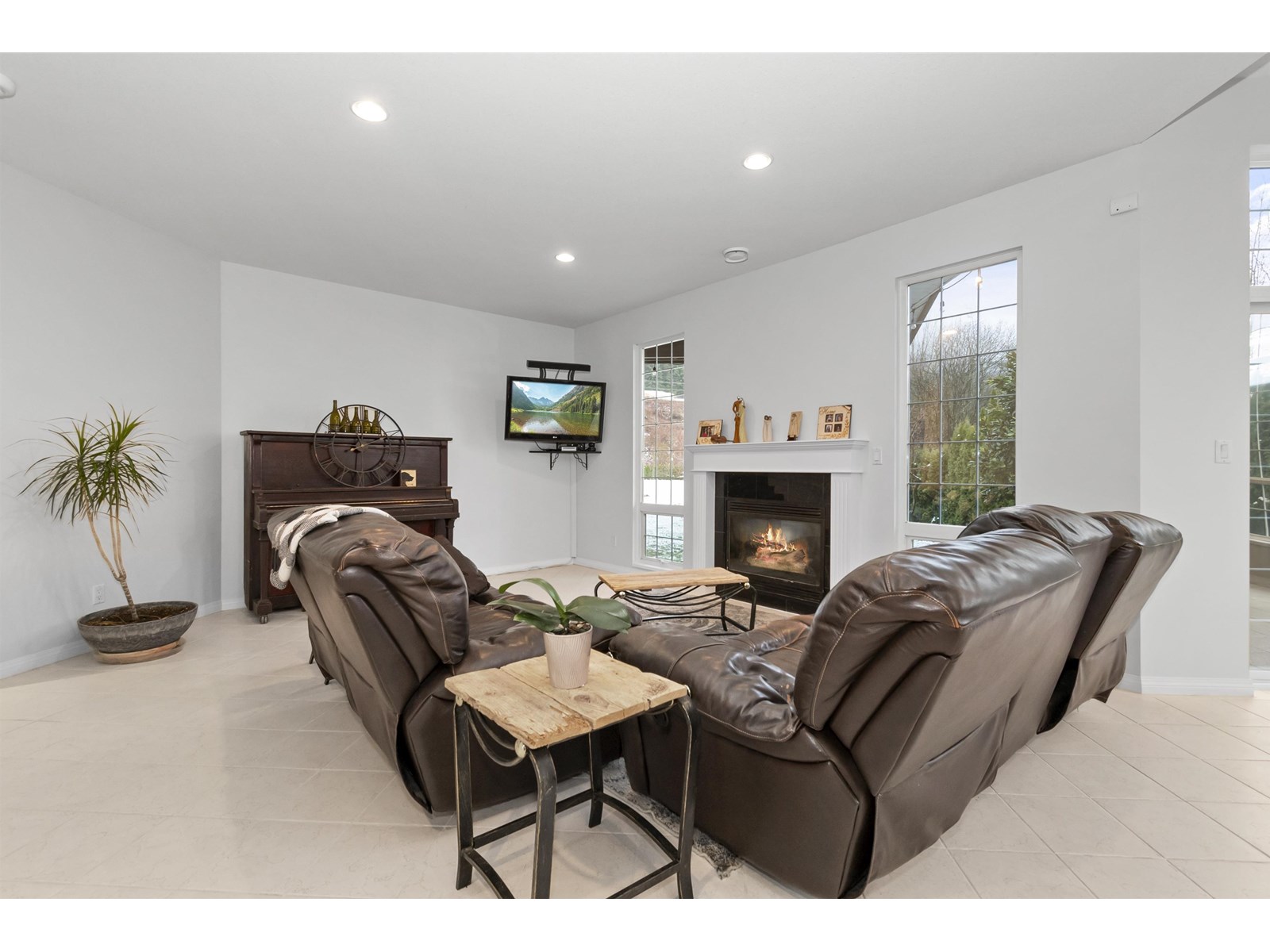 9962 LLANBERIS WAY, Rosedale, Rosedale
