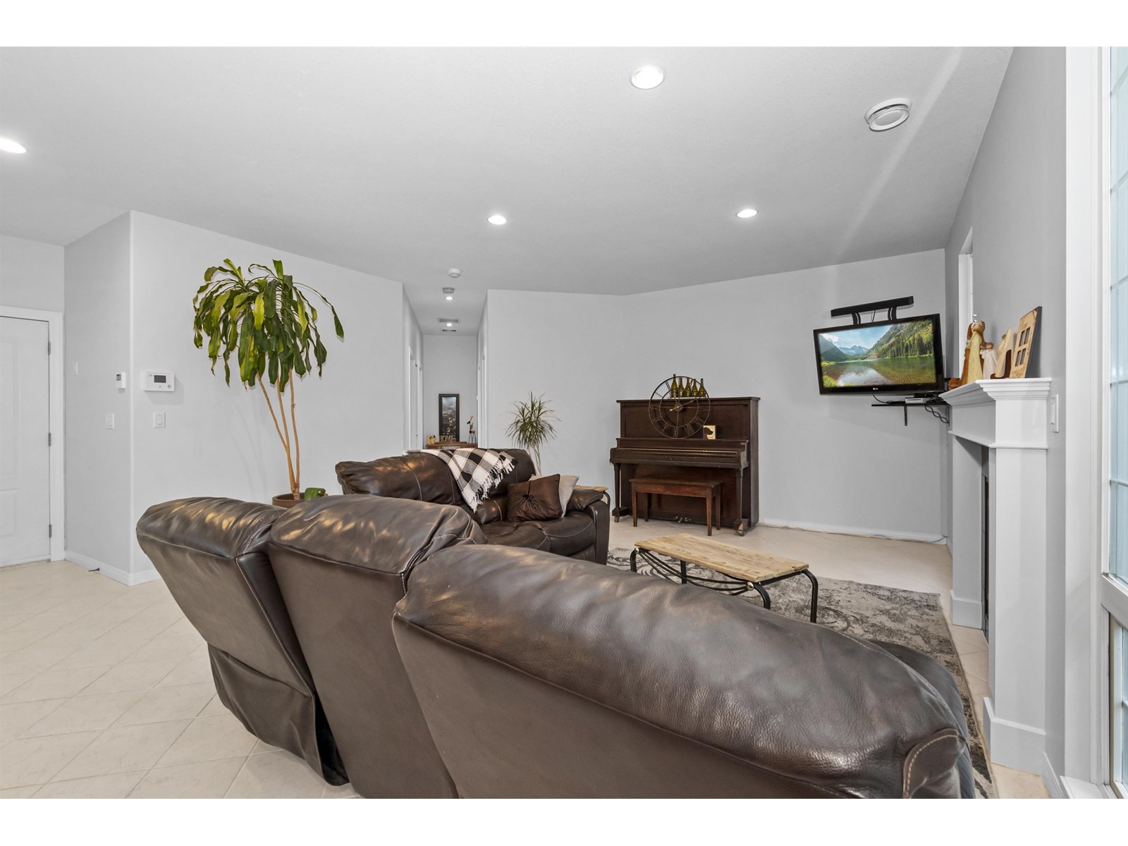 9962 LLANBERIS WAY, Rosedale, Rosedale