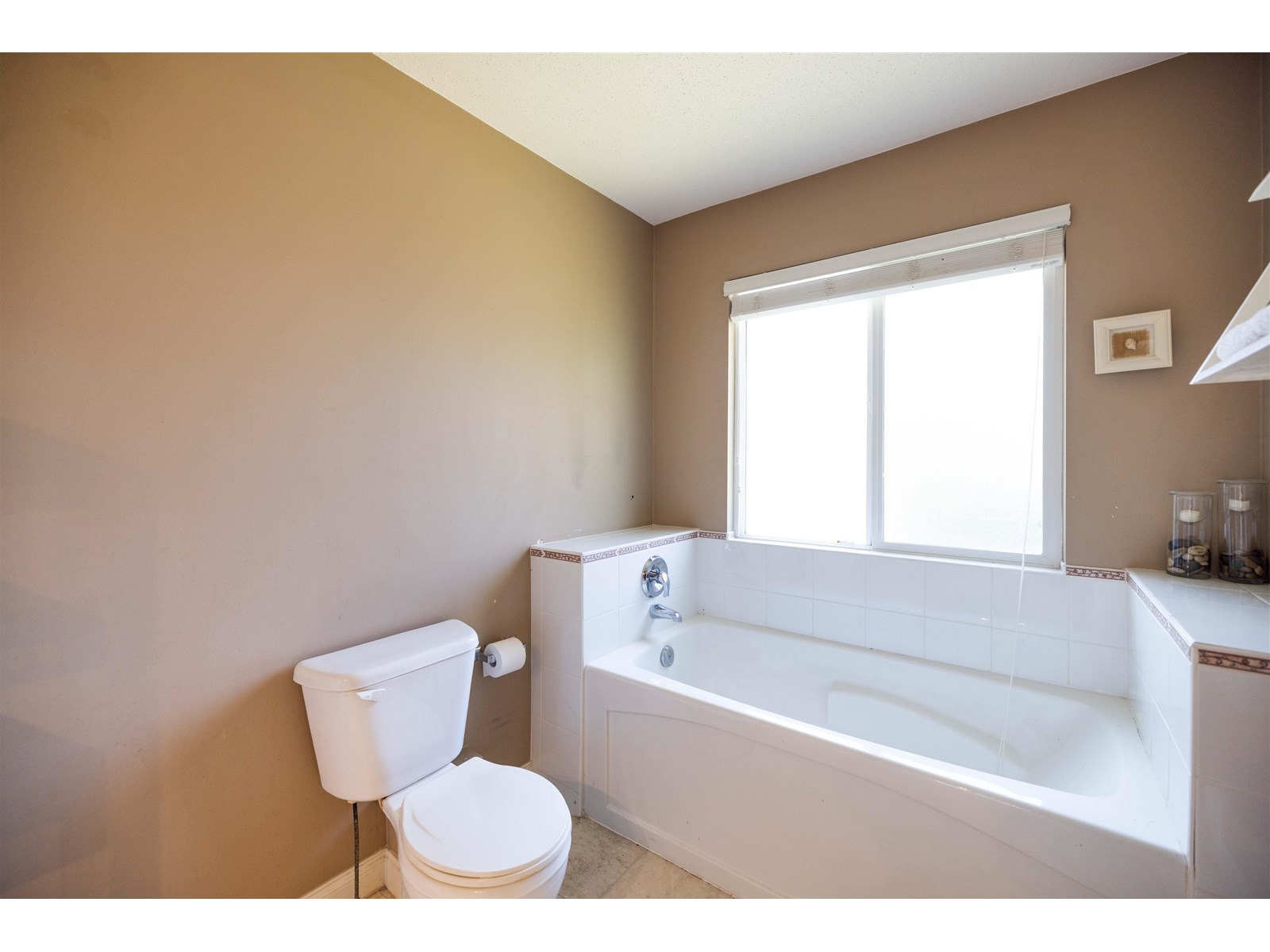 Photo 17 of 32934 Phelps Avenue, Mission BC
