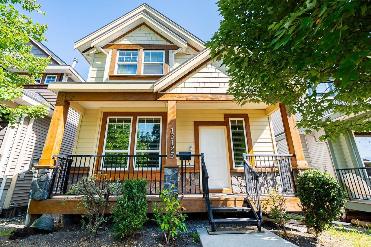 Photo 3 of 13125 108 Avenue, Surrey BC