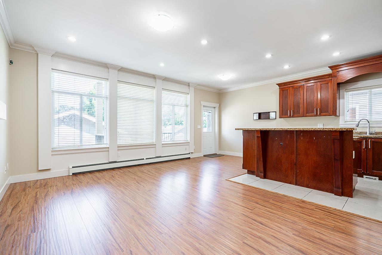 Photo 10 of 13125 108 Avenue, Surrey BC