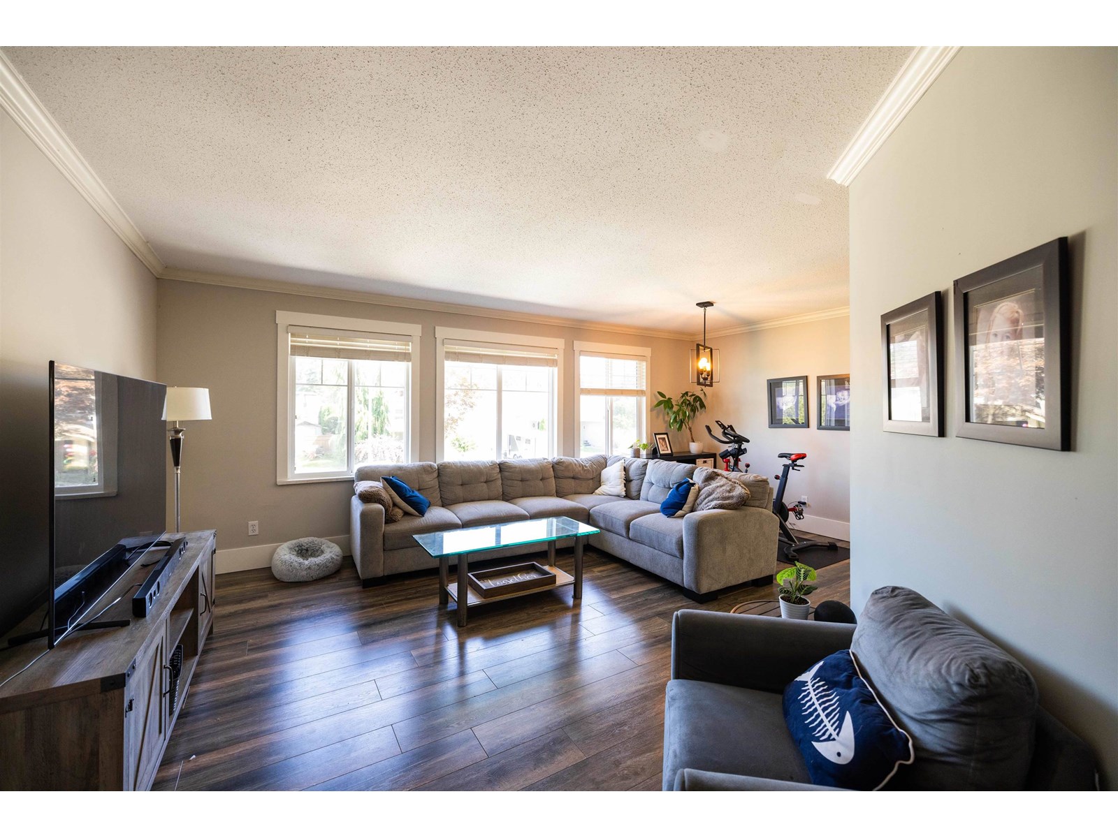 Photo 9 of 32934 Phelps Avenue, Mission BC