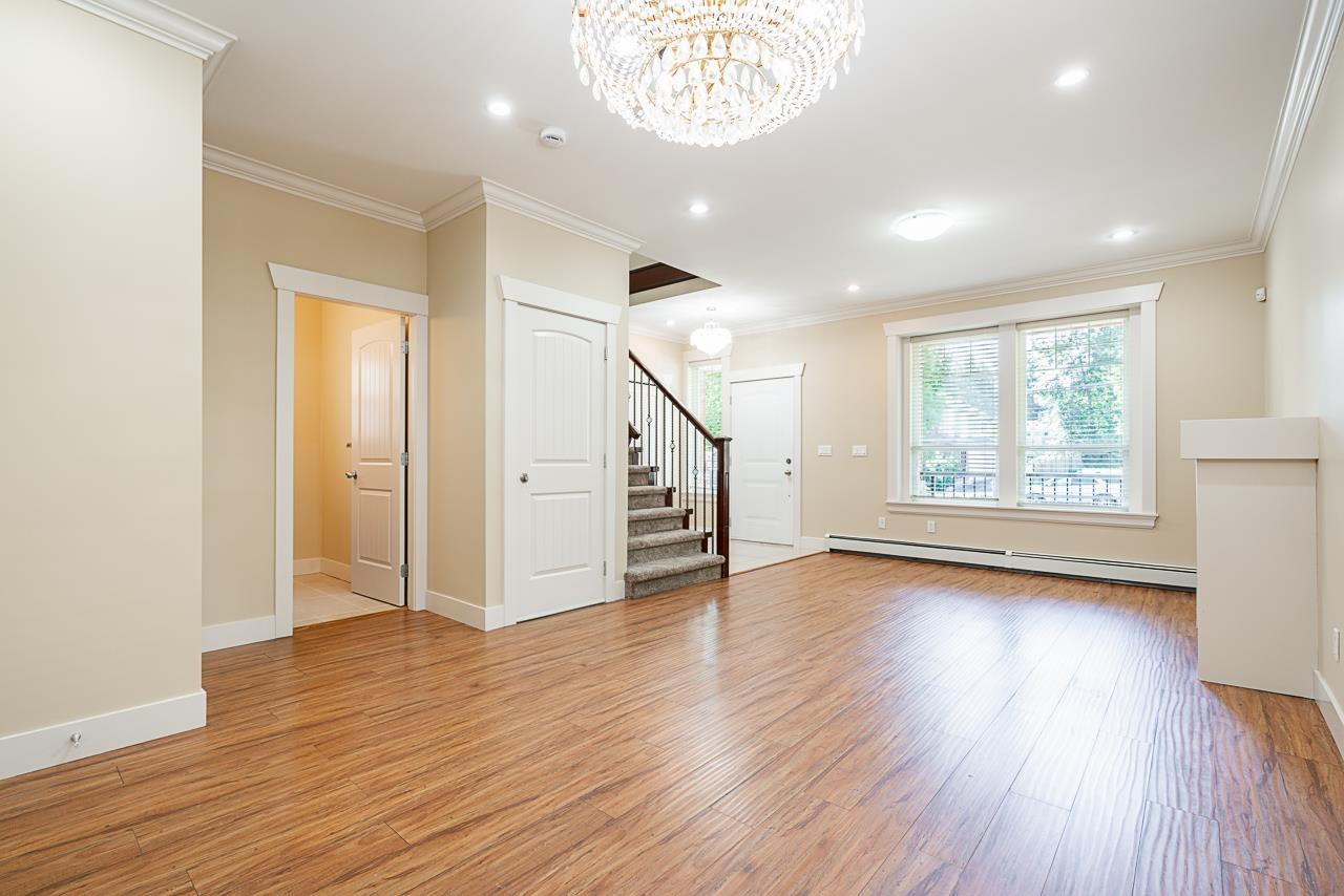 Photo 7 of 13125 108 Avenue, Surrey BC