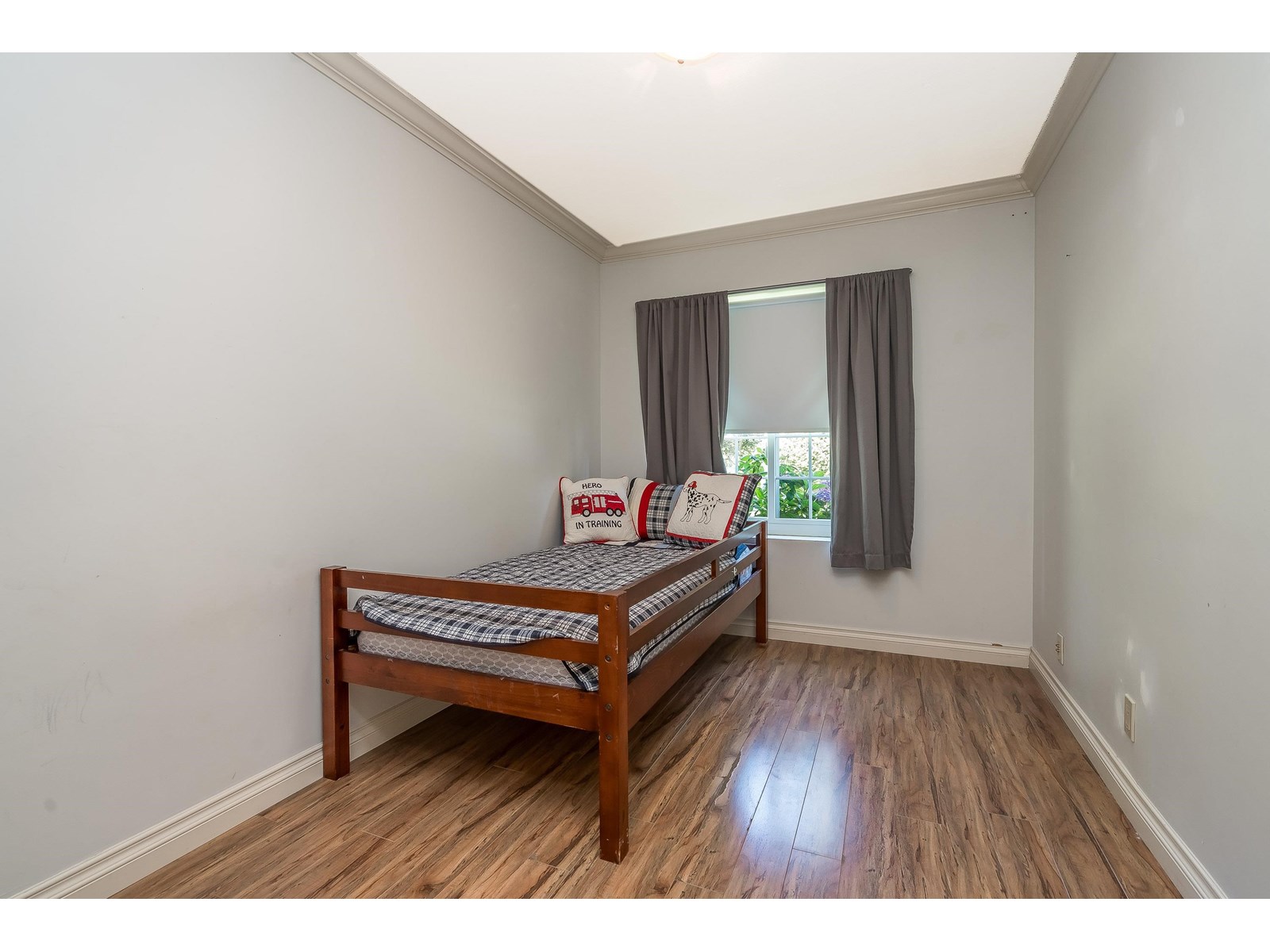 Photo 12 of 24960 Robertson Crescent, Langley BC
