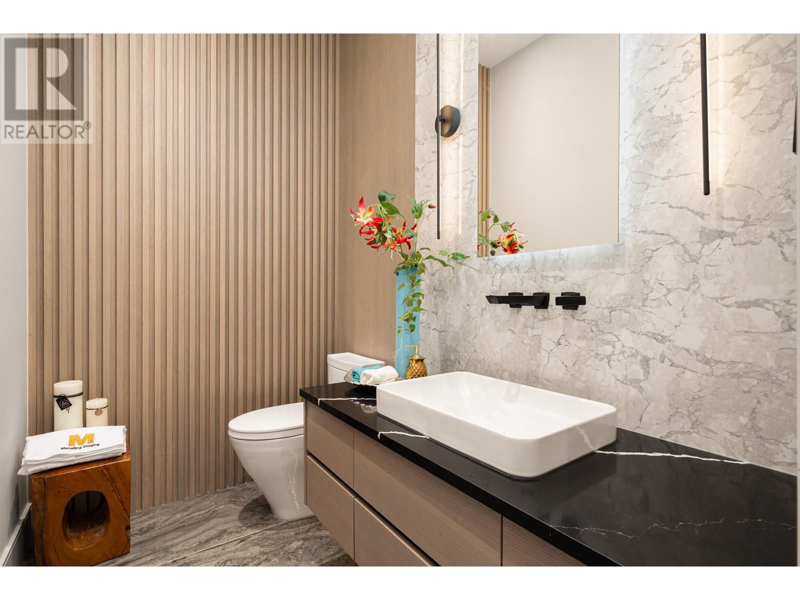 Photo 21 of 6571 Whiteoak Drive, Richmond BC
