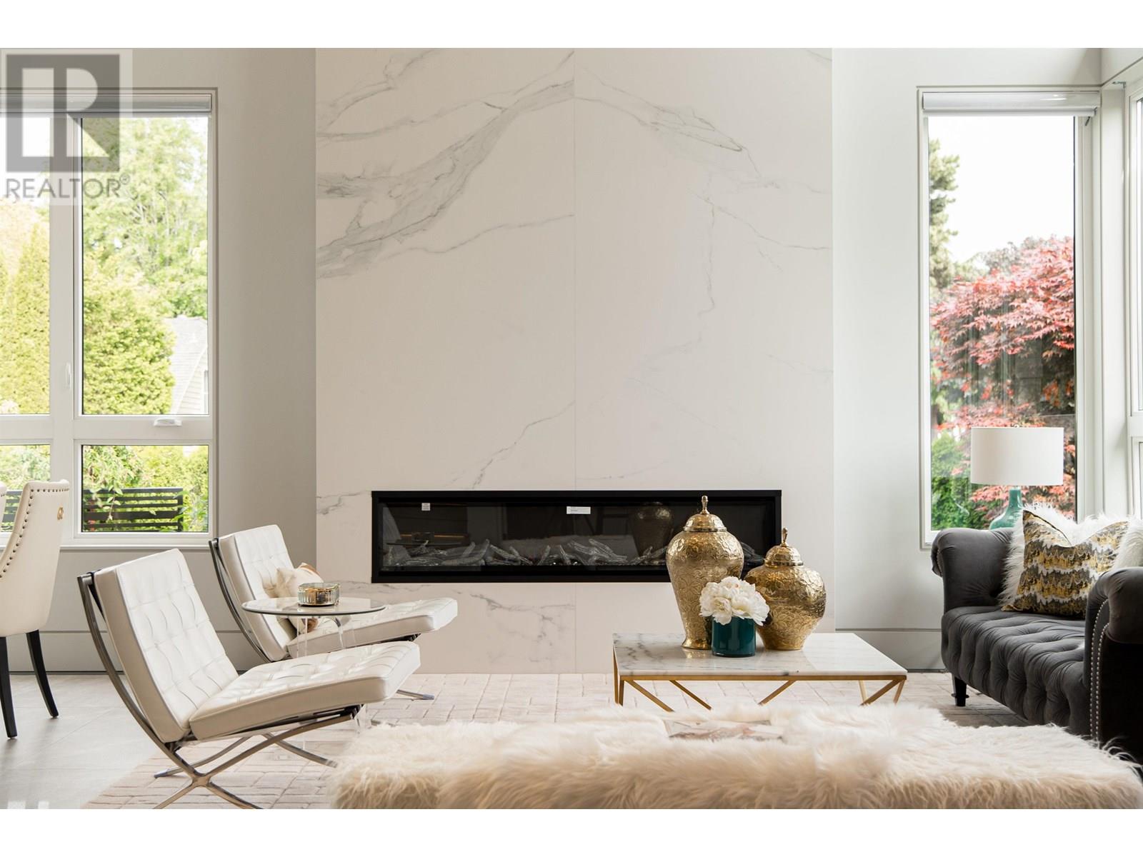 Photo 6 of 6571 Whiteoak Drive, Richmond BC