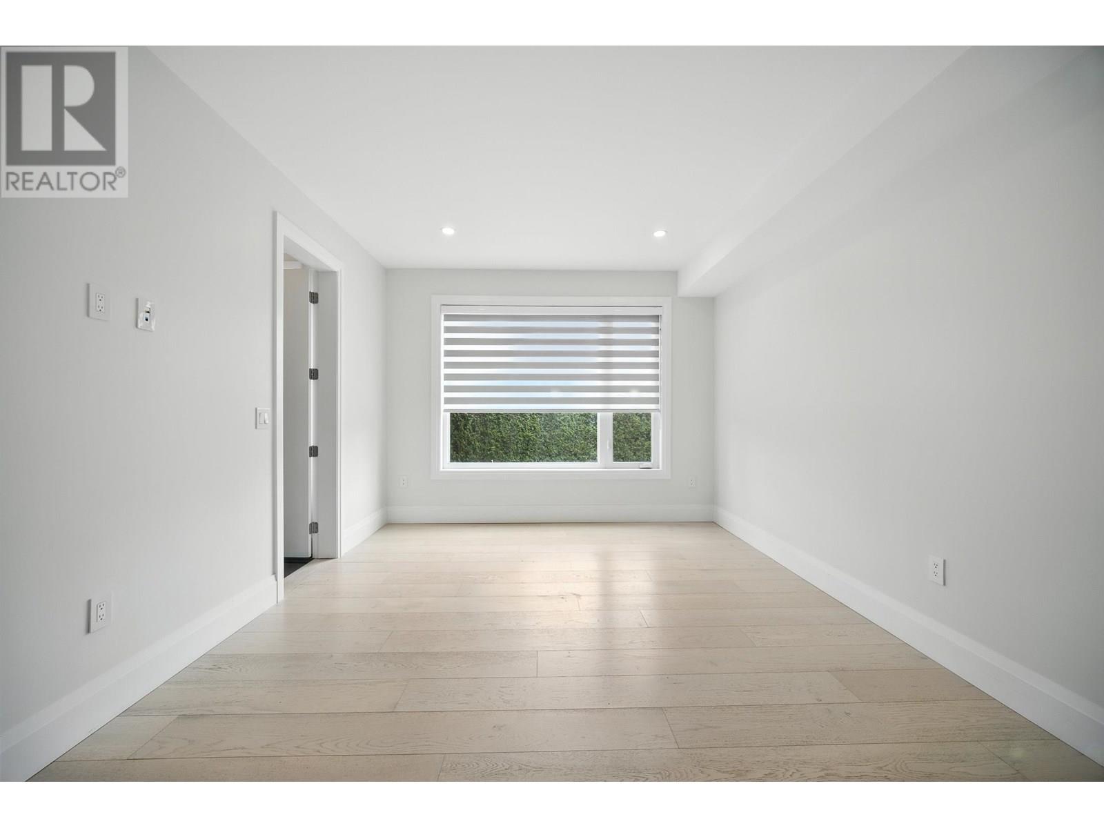 Photo 40 of 2113 Dawes Hill Road, Coquitlam BC
