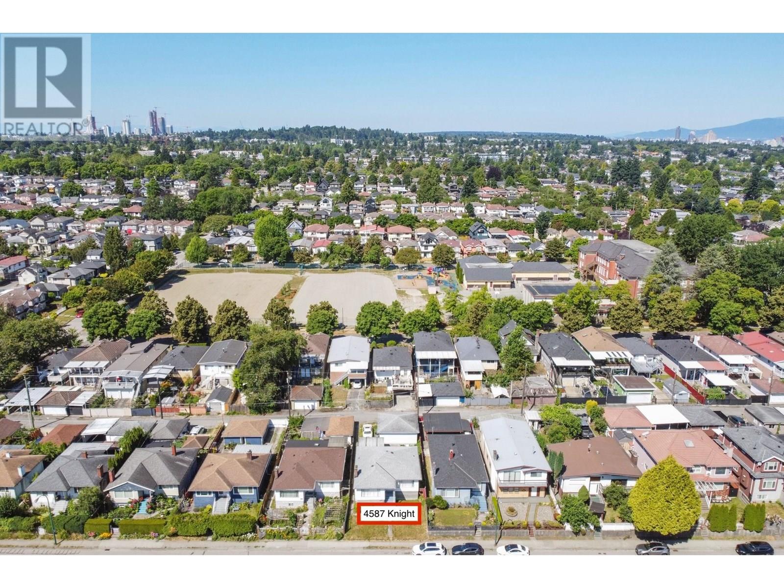 Photo 13 of 4587 Knight Street, Vancouver BC