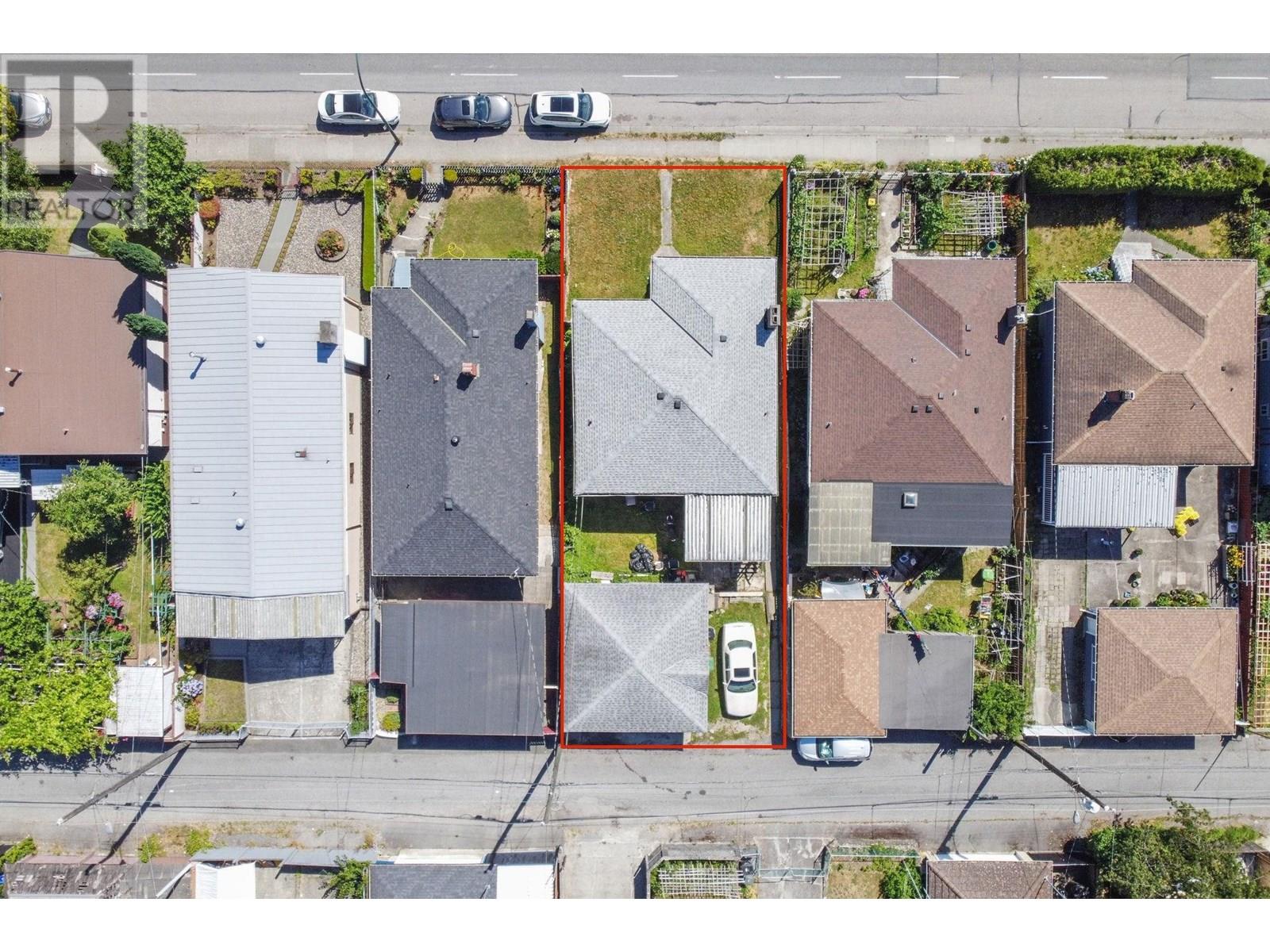 Photo 9 of 4587 Knight Street, Vancouver BC