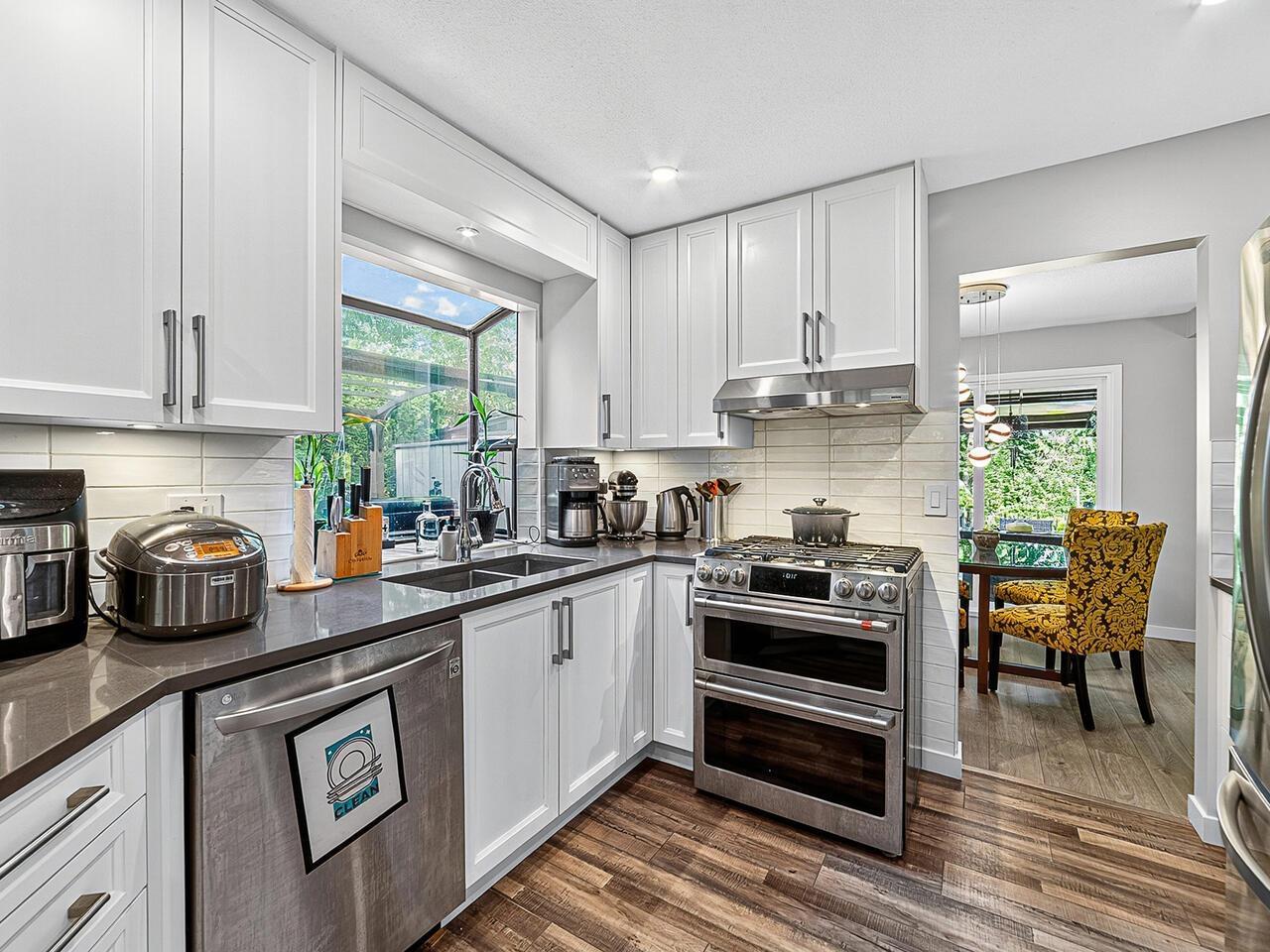 Photo 8 of 6941 Westview Drive, Delta BC