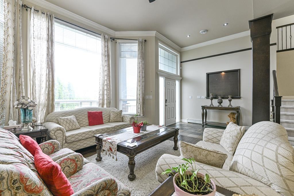 Photo 4 of 14835 74 Avenue, Surrey BC