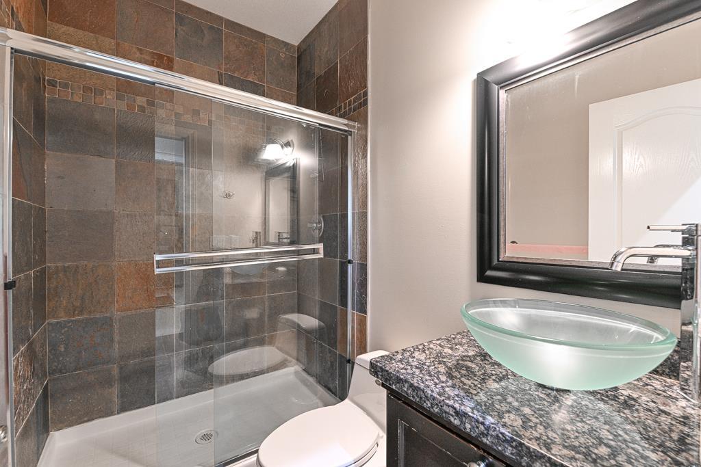 Photo 33 of 14835 74 Avenue, Surrey BC