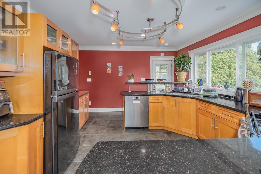 Photo 16 of 2050 Sperling Avenue, Burnaby BC