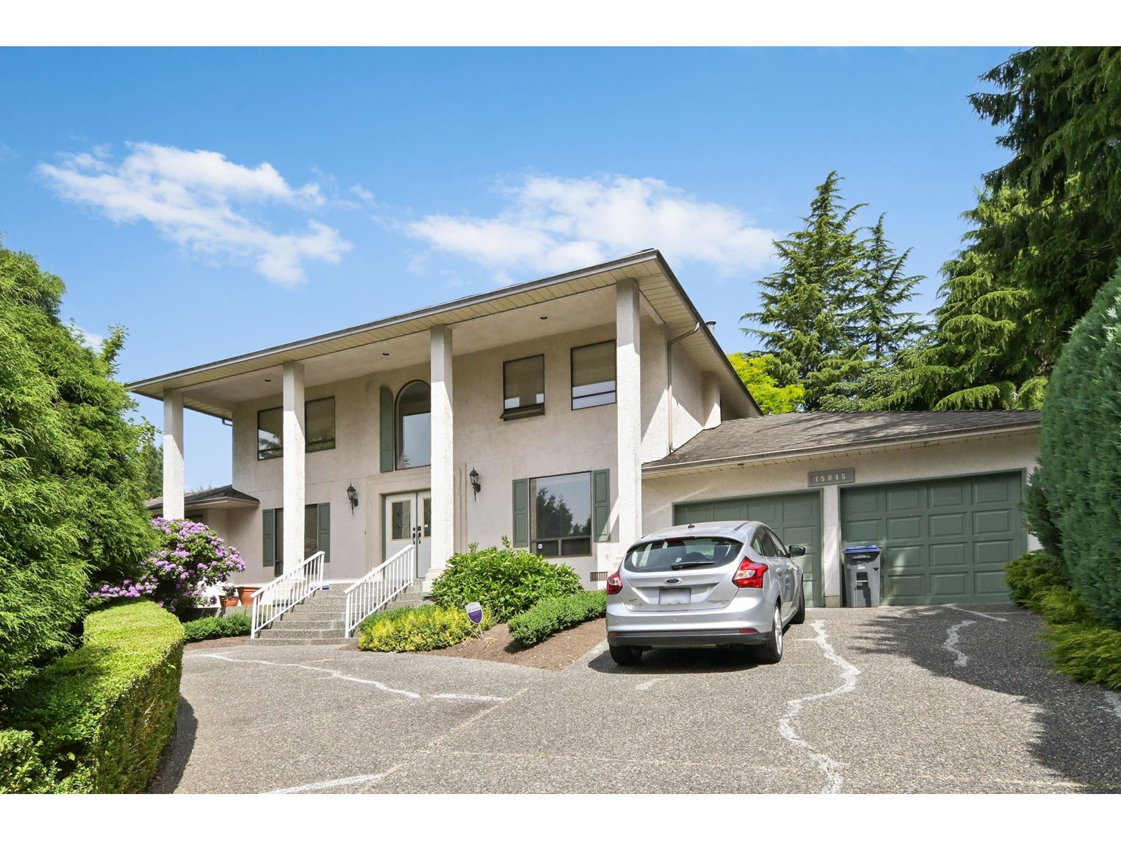 Photo 2 of 15045 80 B Avenue, Surrey BC