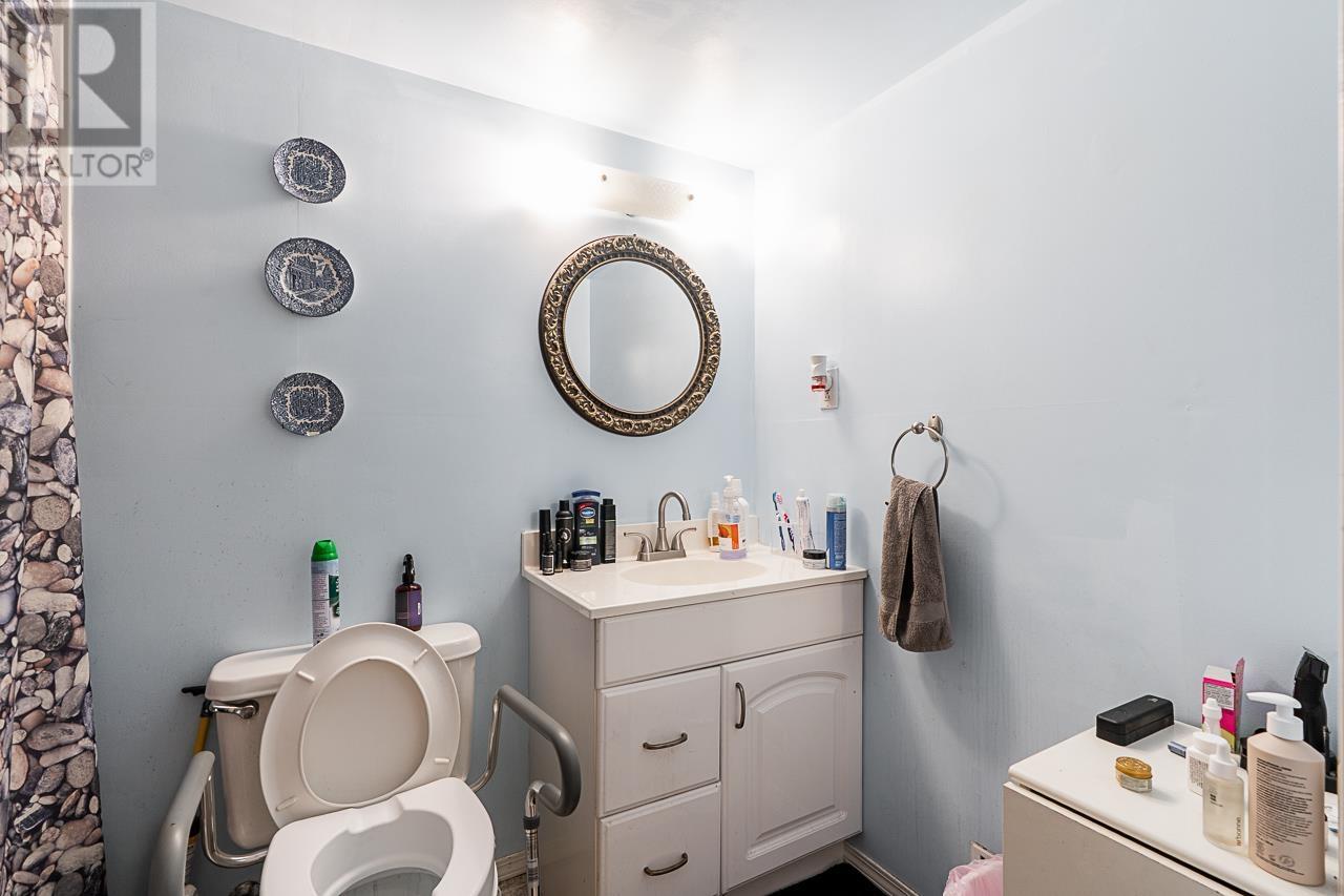 Photo 26 of 22081 124 Avenue, Maple Ridge BC