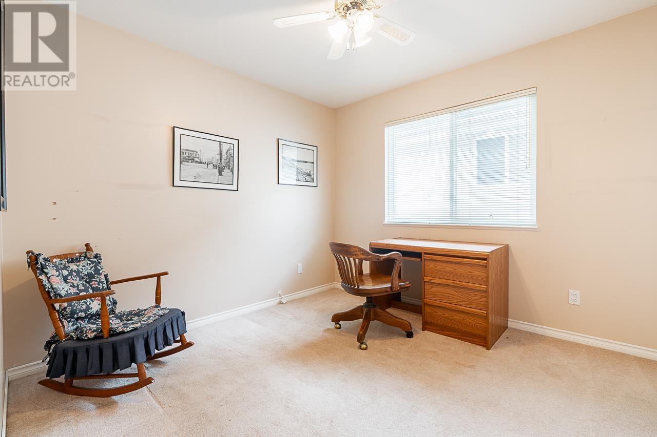 Photo 20 of 22081 124 Avenue, Maple Ridge BC