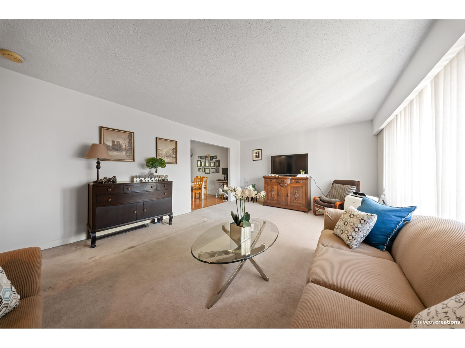 Photo 4 of 13850 78 A Avenue, Surrey BC