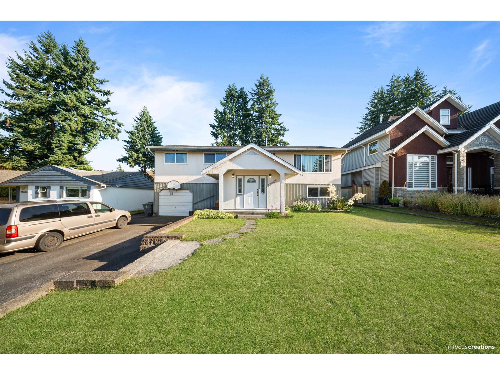Photo 1 of 13850 78 A Avenue, Surrey BC