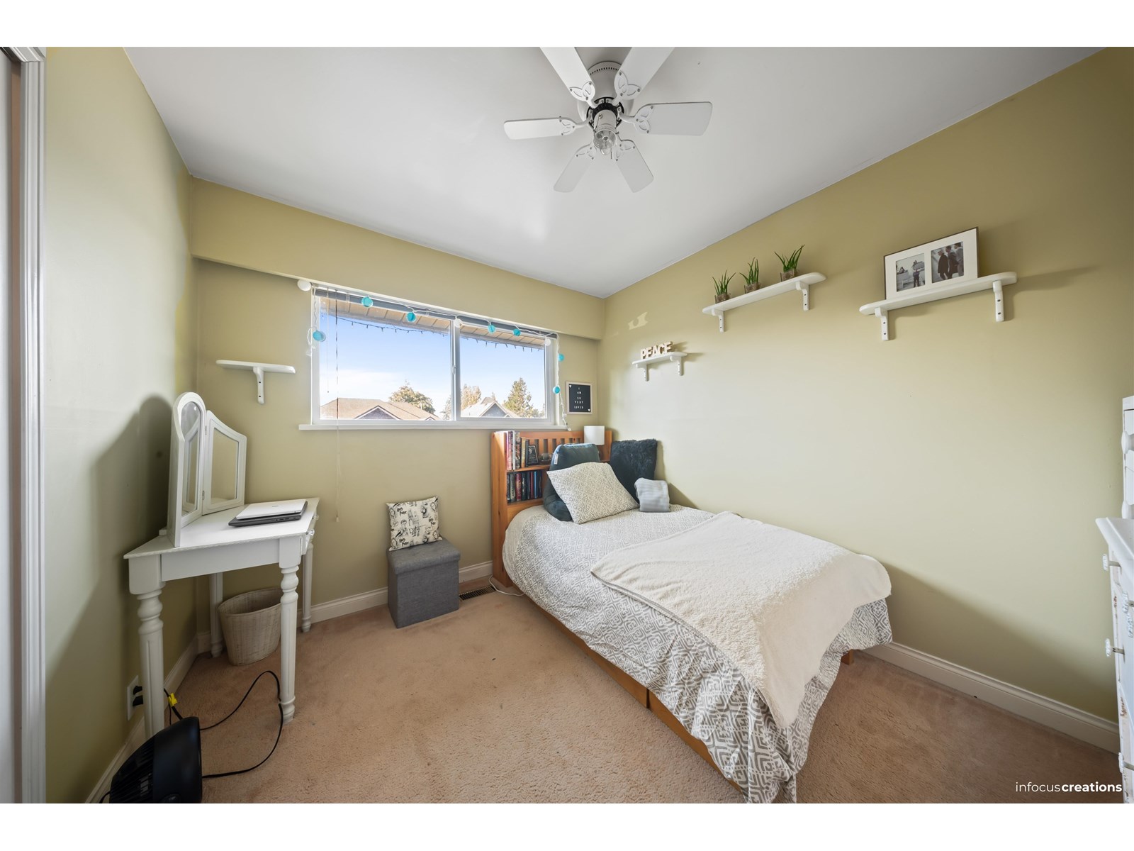 Photo 14 of 13850 78 A Avenue, Surrey BC