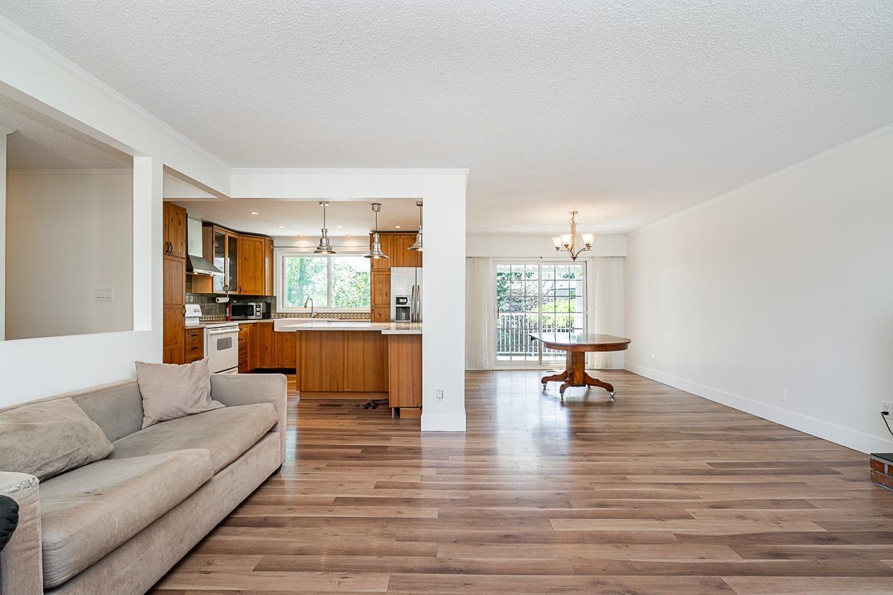 Photo 8 of 11856 77 A Avenue, Delta BC