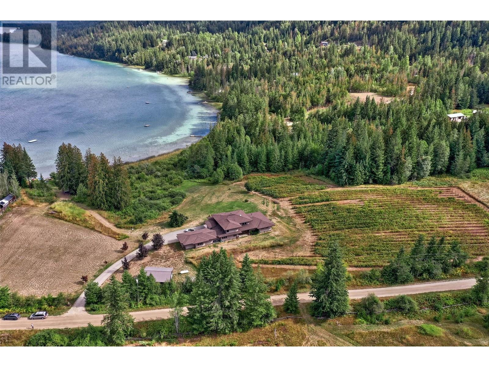 Photo 20 of 3832 Pakka Road, White Lake BC