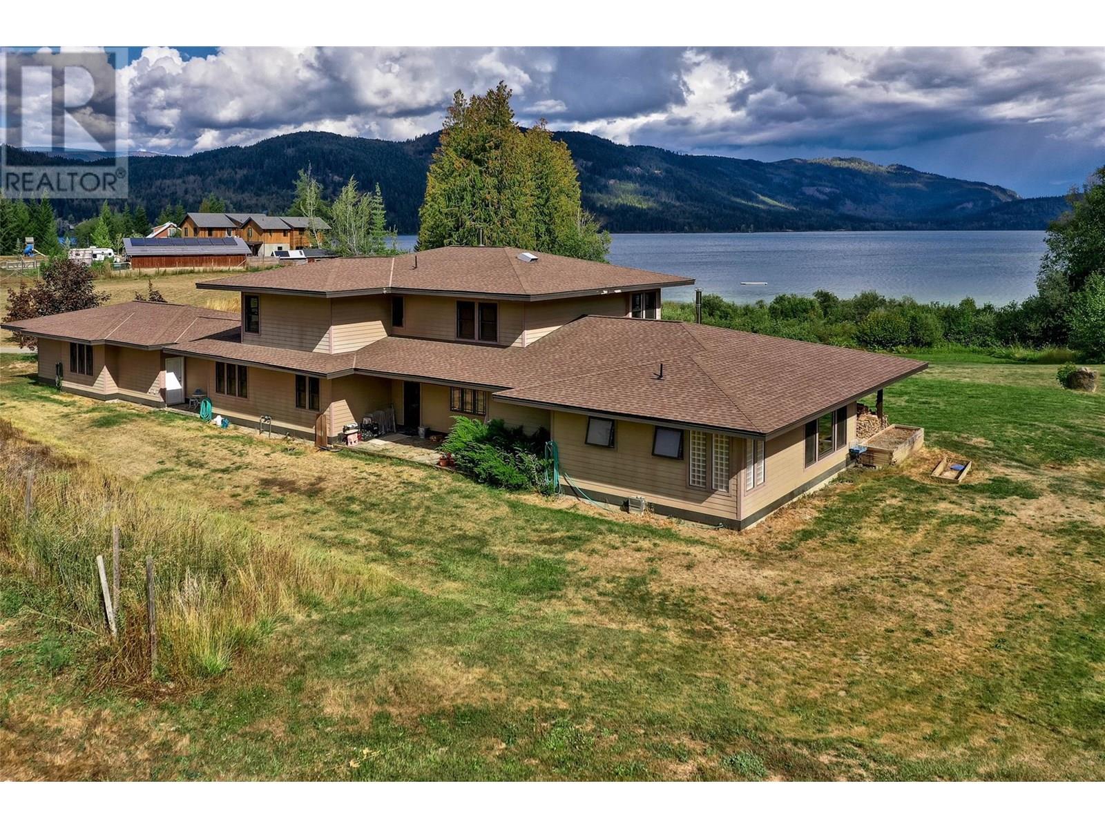 Photo 46 of 3832 Pakka Road, White Lake BC