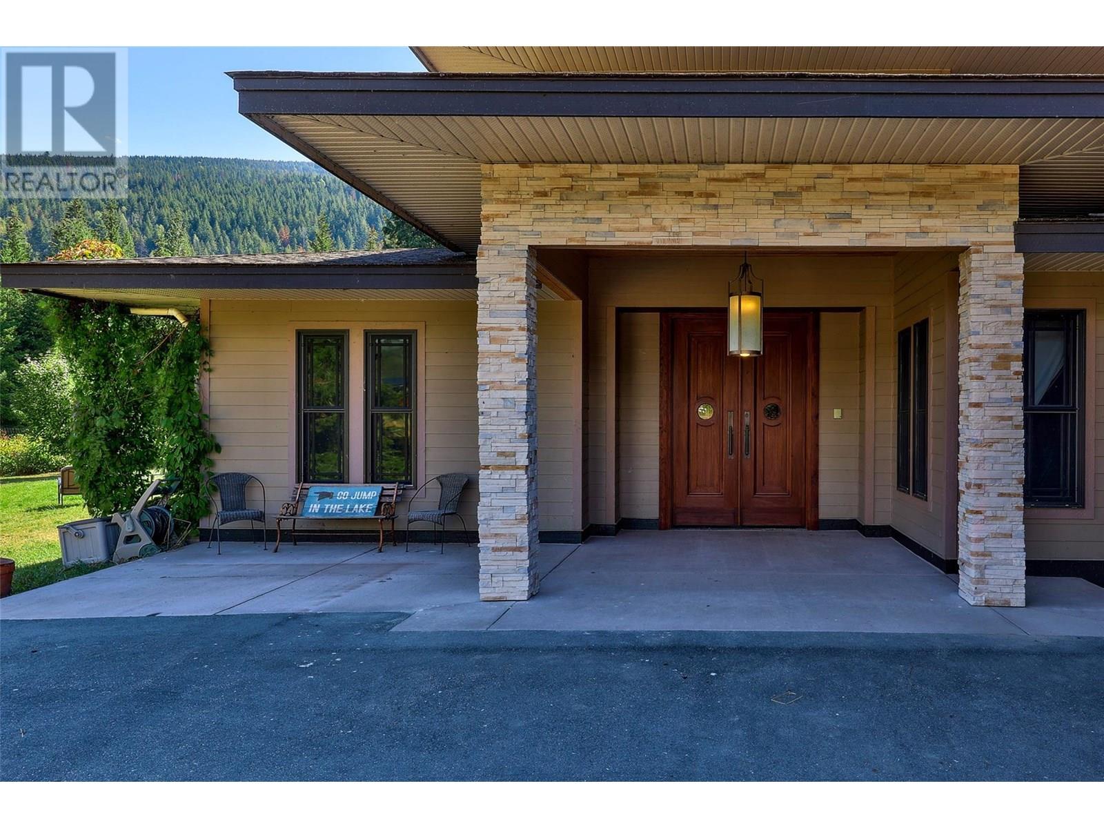Photo 70 of 3832 Pakka Road, White Lake BC