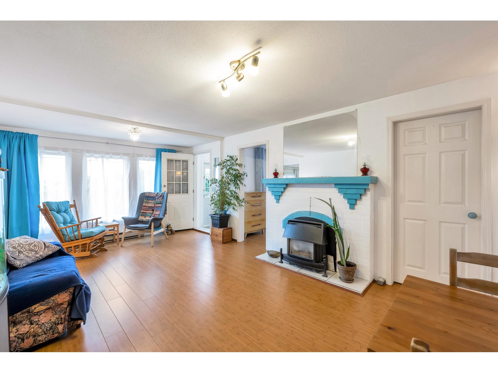 Photo 17 of 32881 1st Avenue, Mission BC