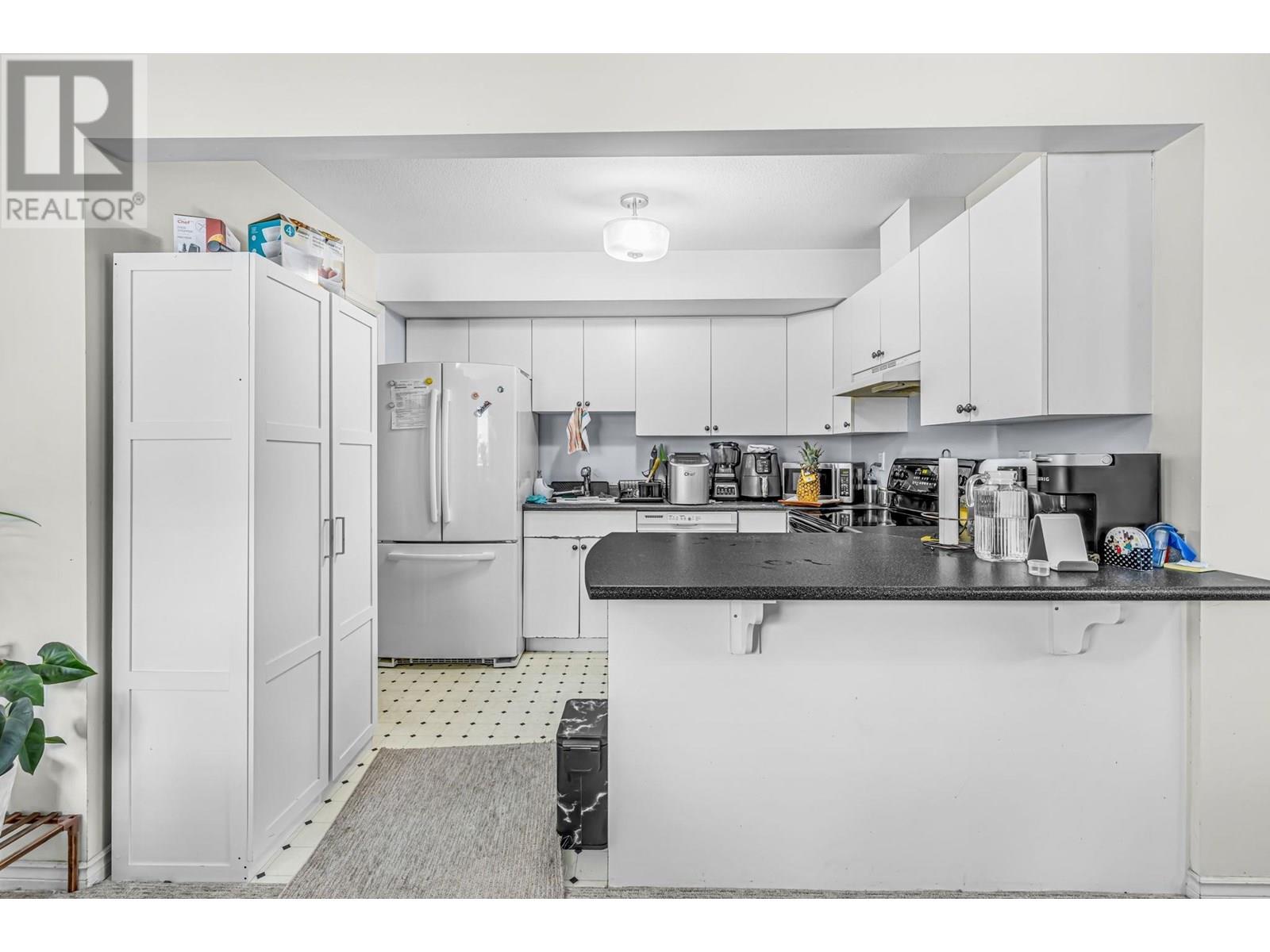 Photo 28 of 20558 122 Avenue, Maple Ridge BC