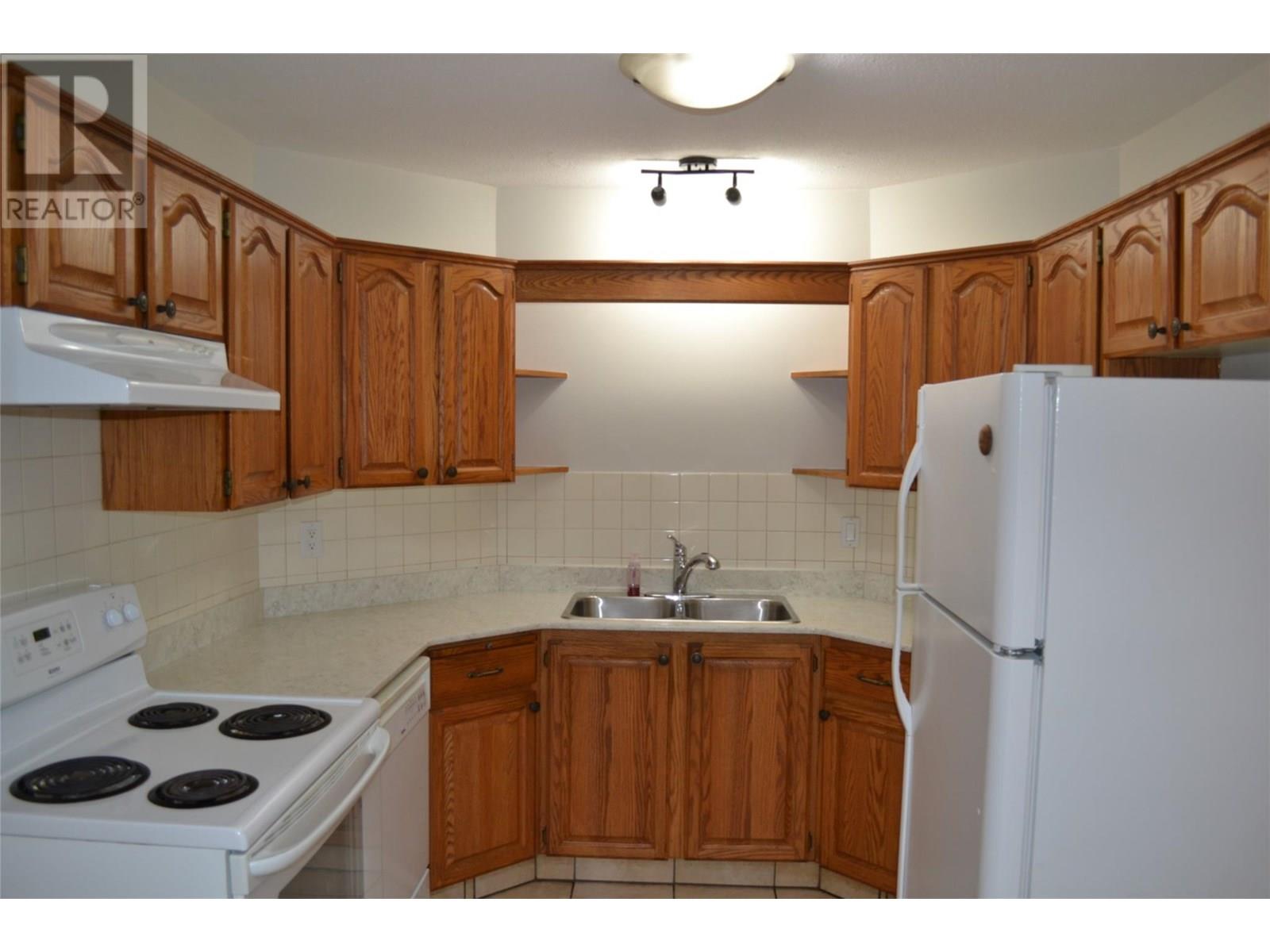 204 1170 Brookside Avenue, Kelowna