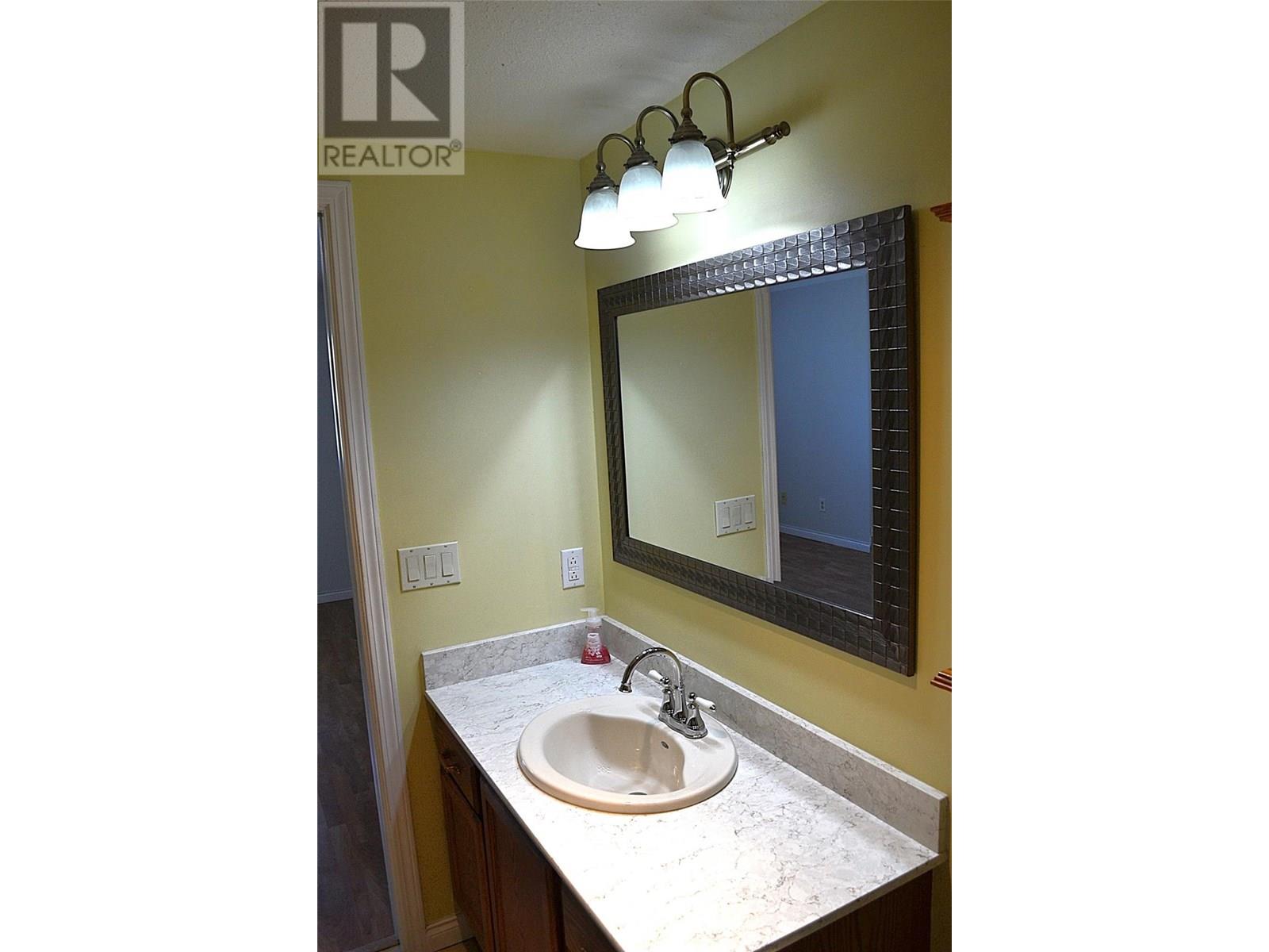 204 1170 Brookside Avenue, Kelowna