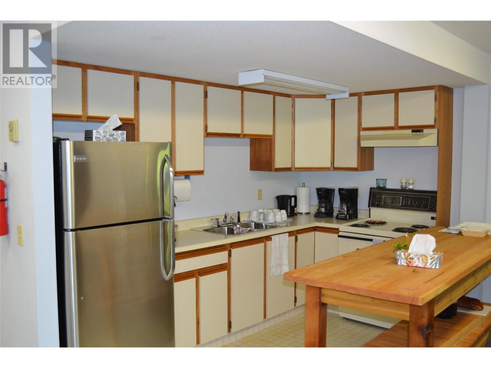 204 1170 Brookside Avenue, Kelowna