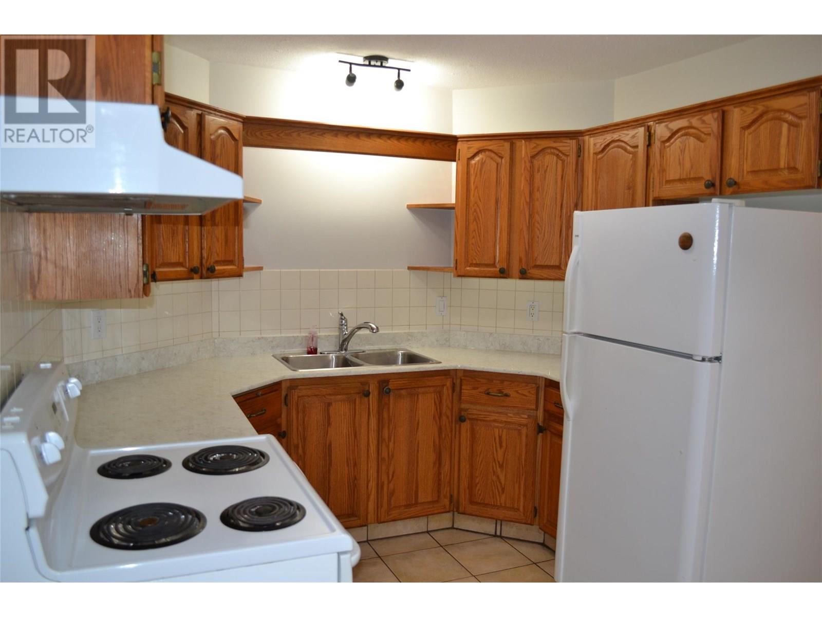 204 1170 Brookside Avenue, Kelowna