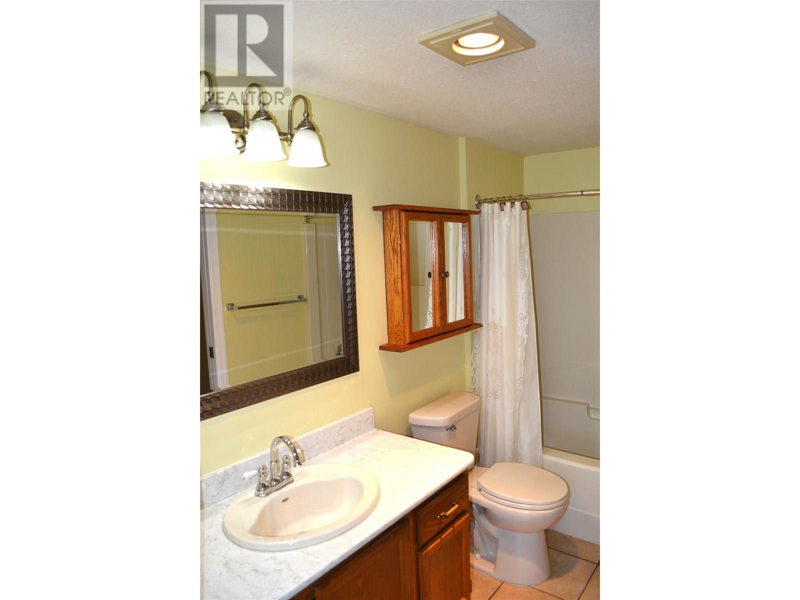 204 1170 Brookside Avenue, Kelowna