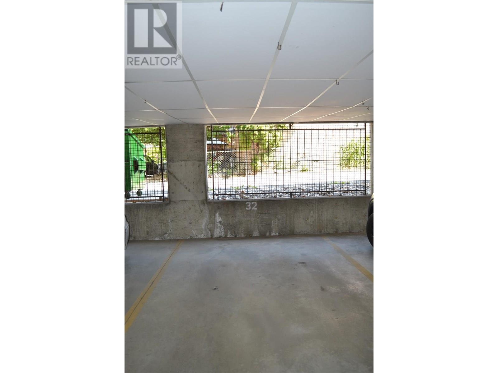 204 1170 Brookside Avenue, Kelowna