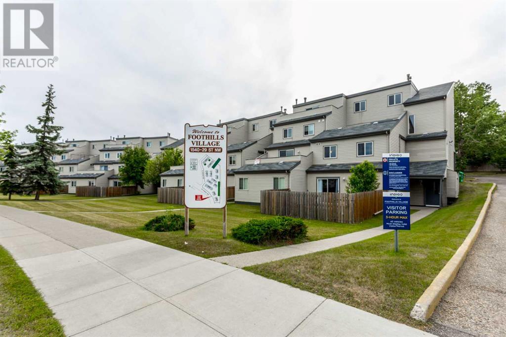 Single Family House for Sale in    Street NW St Andrews Heights Calgary 
