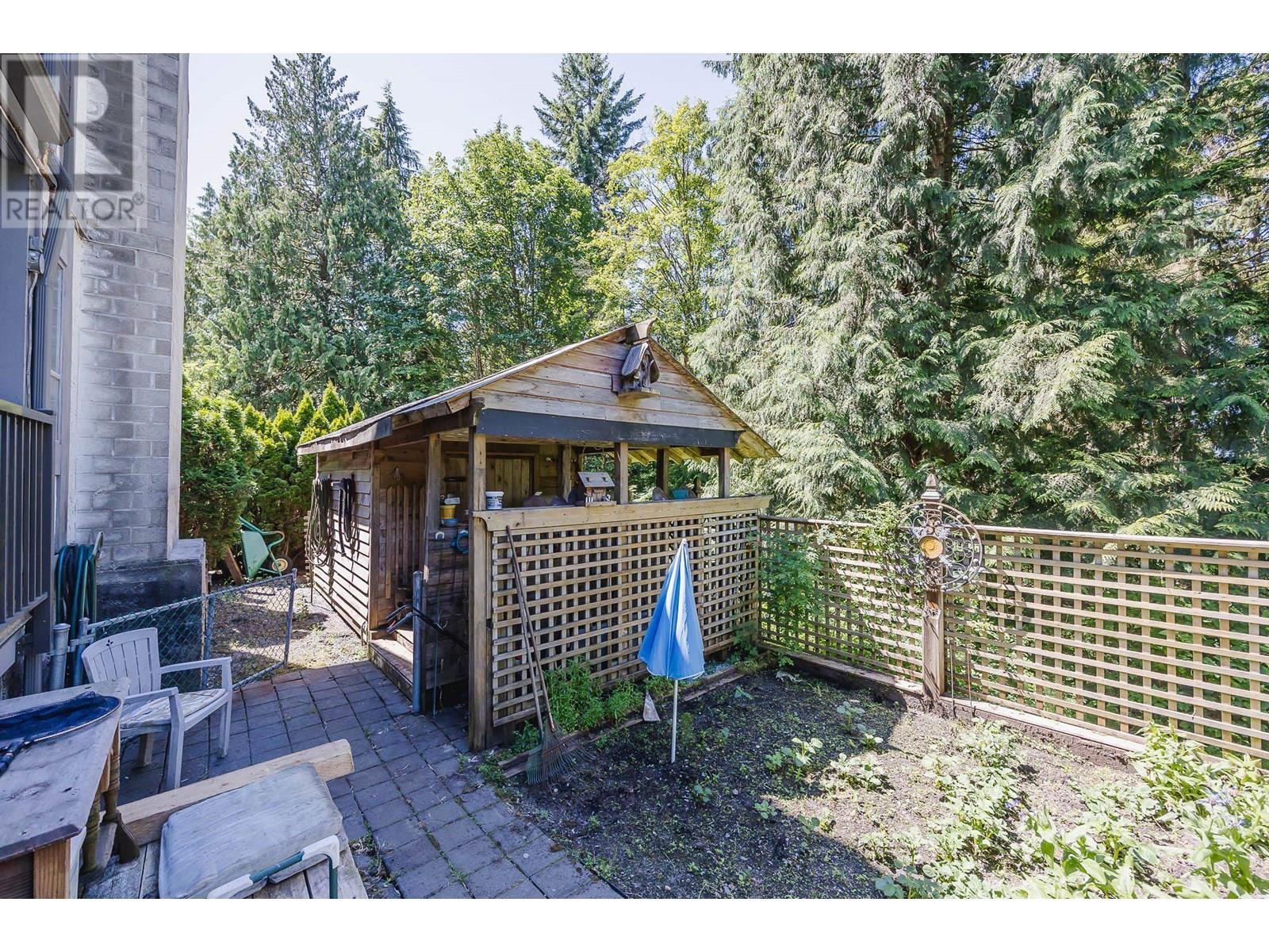 Photo 17 of 15 Escola Bay, Port Moody BC
