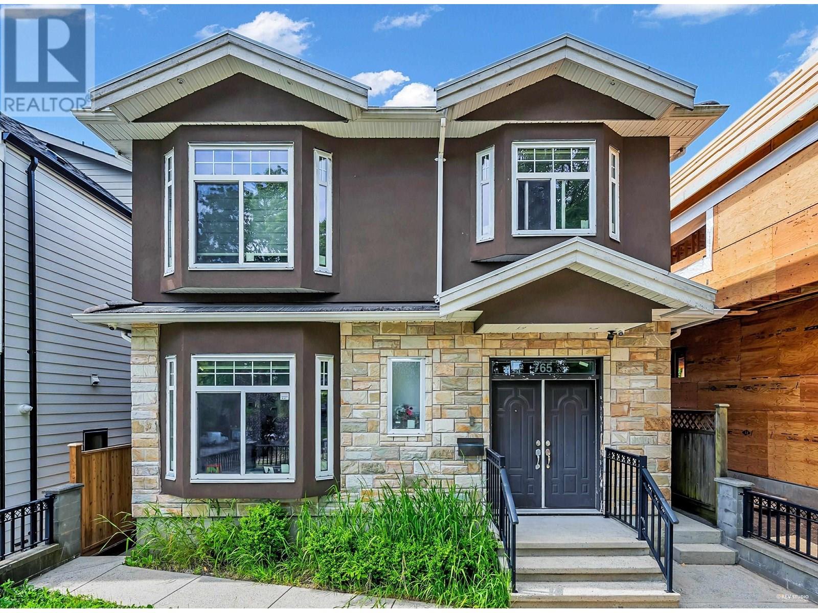Photo 12 of 765 Skeena Street, Vancouver BC
