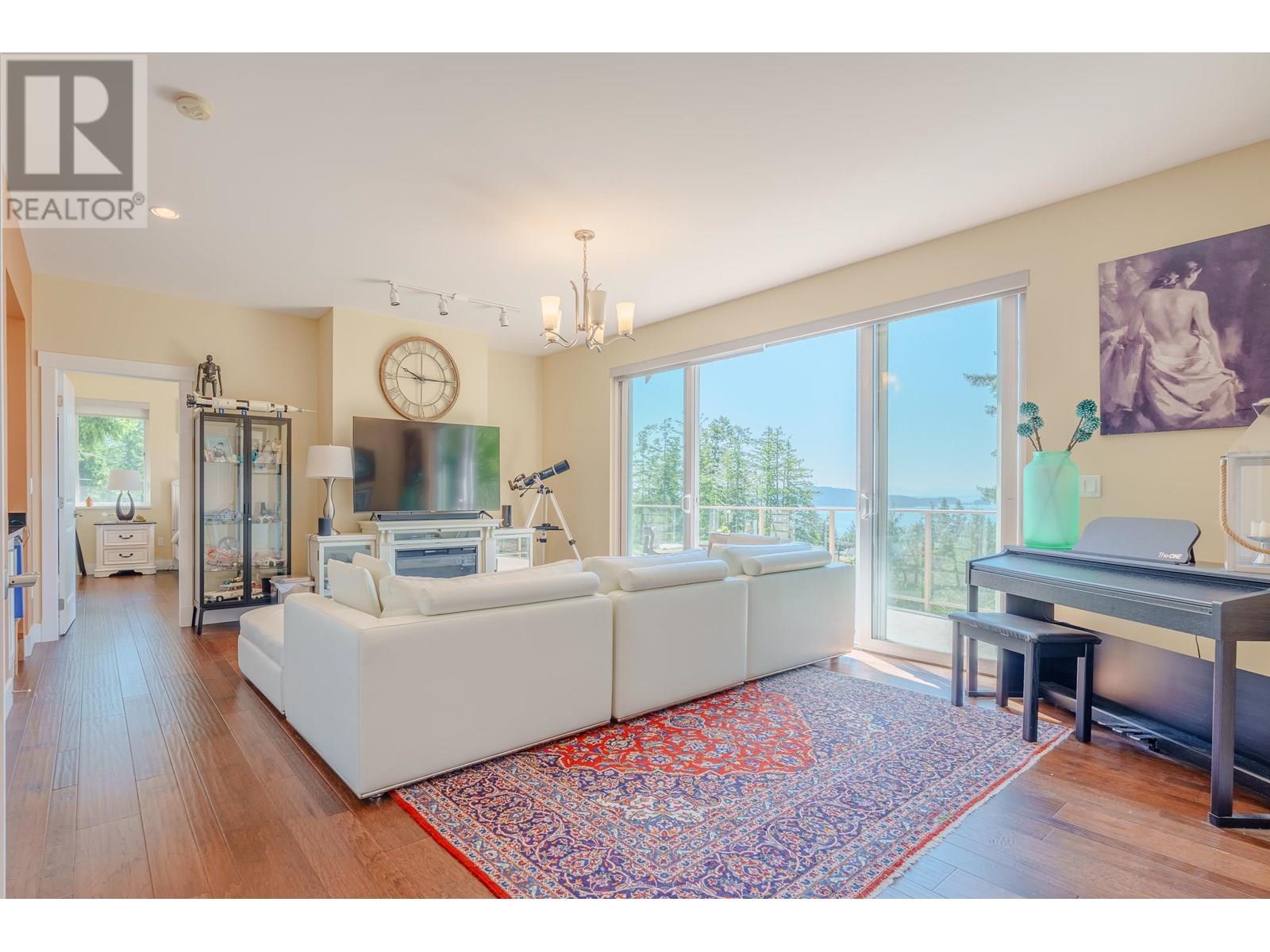 10825 WOOD BAY RIDGE ROAD, Halfmoon Bay