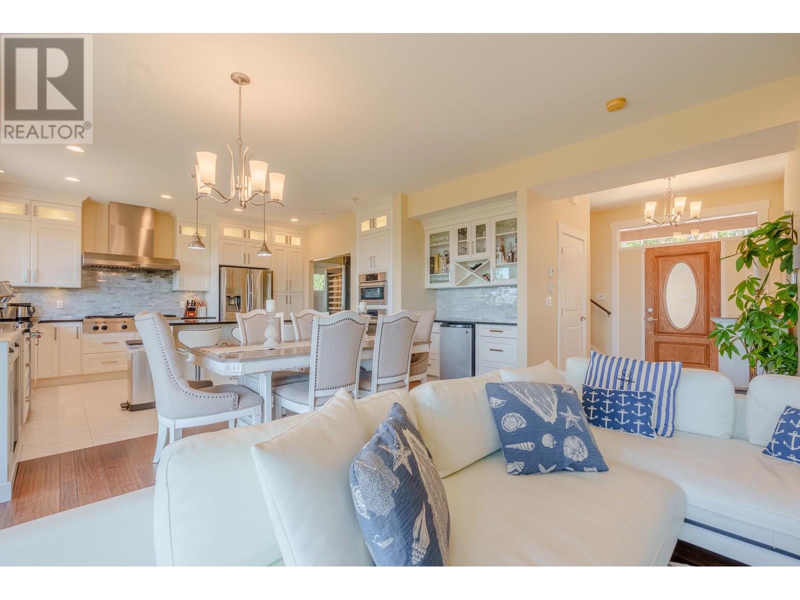 10825 WOOD BAY RIDGE ROAD, Halfmoon Bay