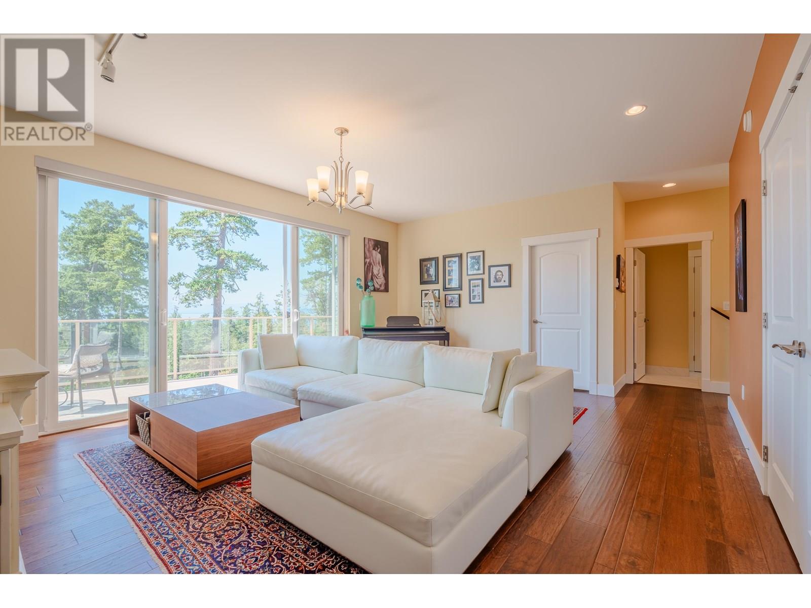10825 WOOD BAY RIDGE ROAD, Halfmoon Bay