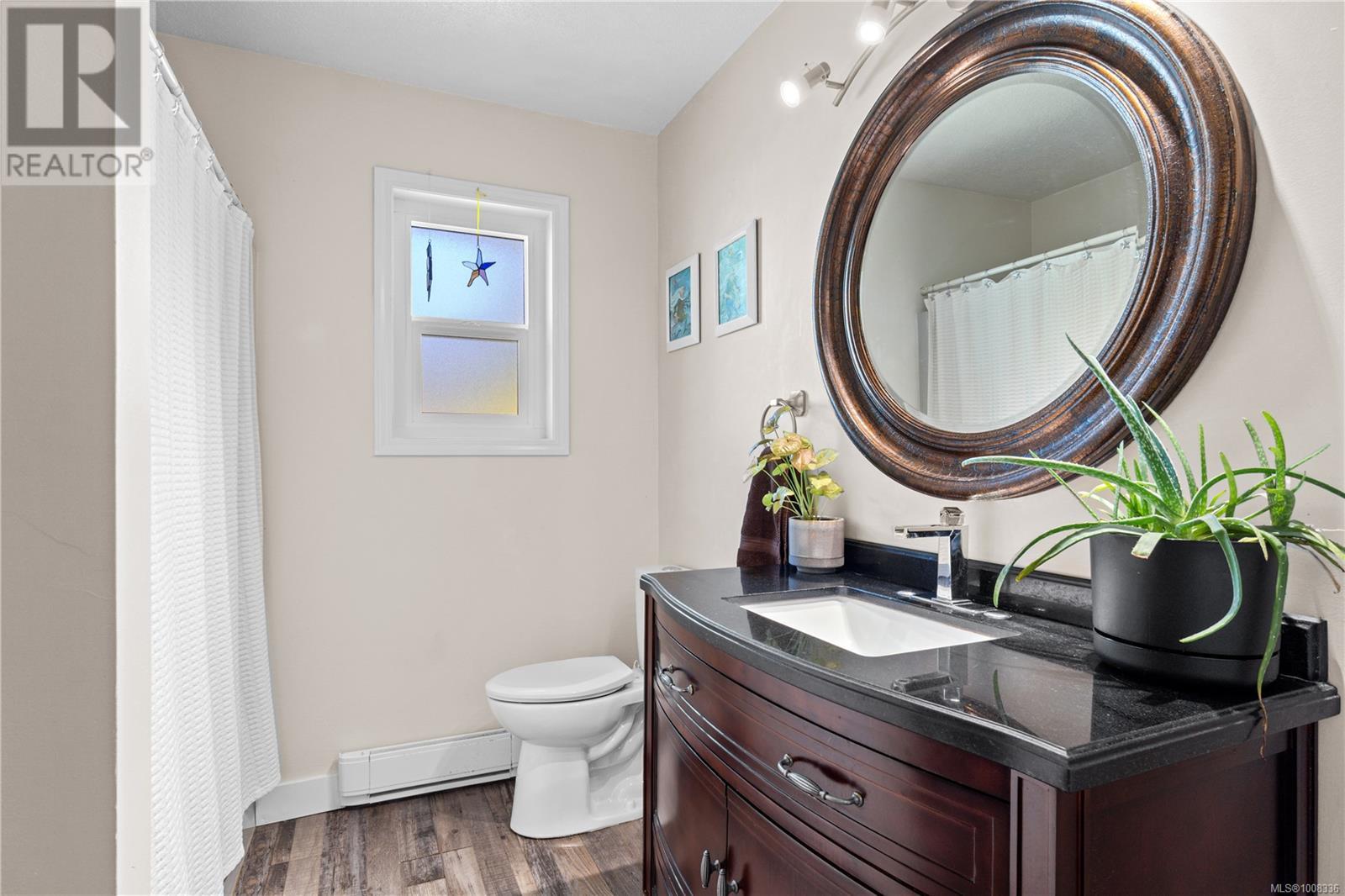 Photo 25 of 667 Tamarack Dr, Qualicum Beach BC