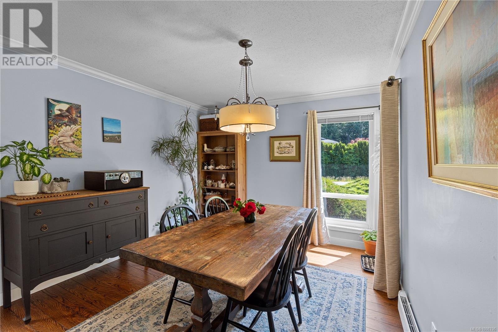 Photo 8 of 667 Tamarack Dr, Qualicum Beach BC