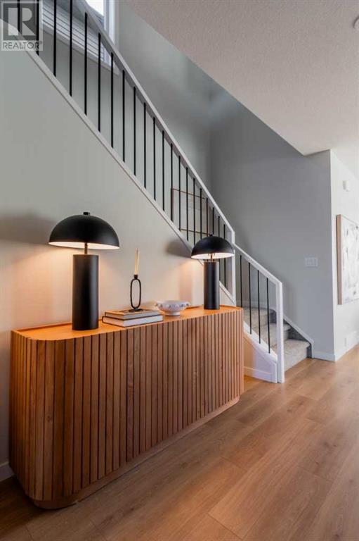 Photo 6 of 1449 Rangeview Drive Se, Calgary AB